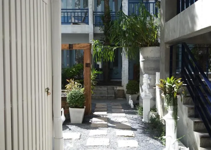 Chanchalay Hip Hostel Sha Extra Plus